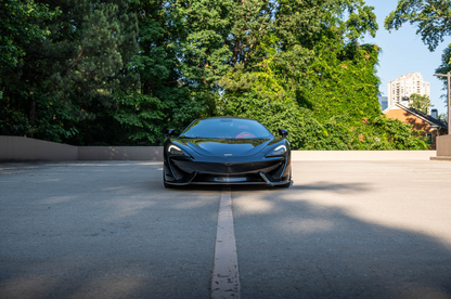McLaren 570 GT