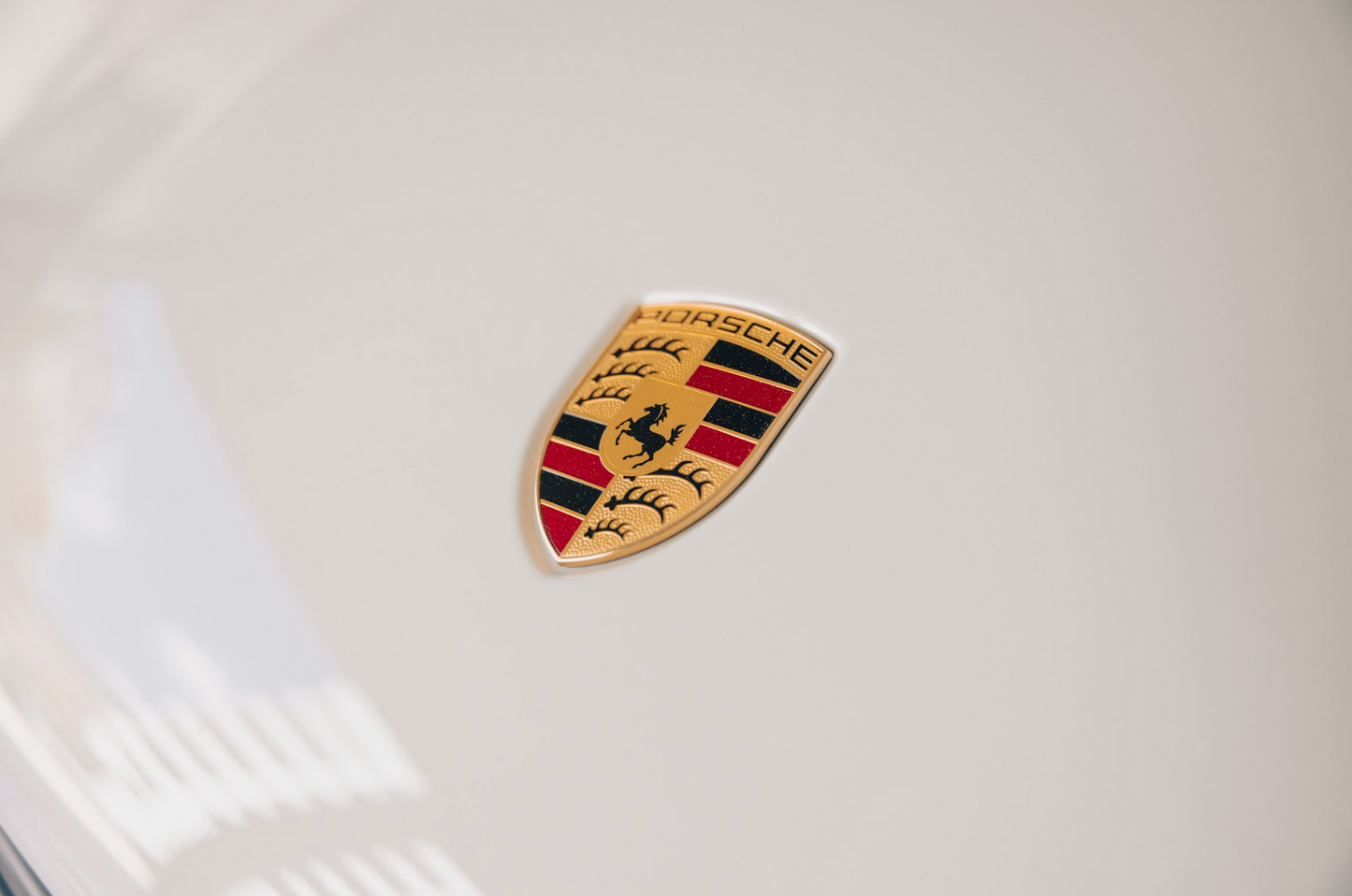 Porsche Macan S (Grey)