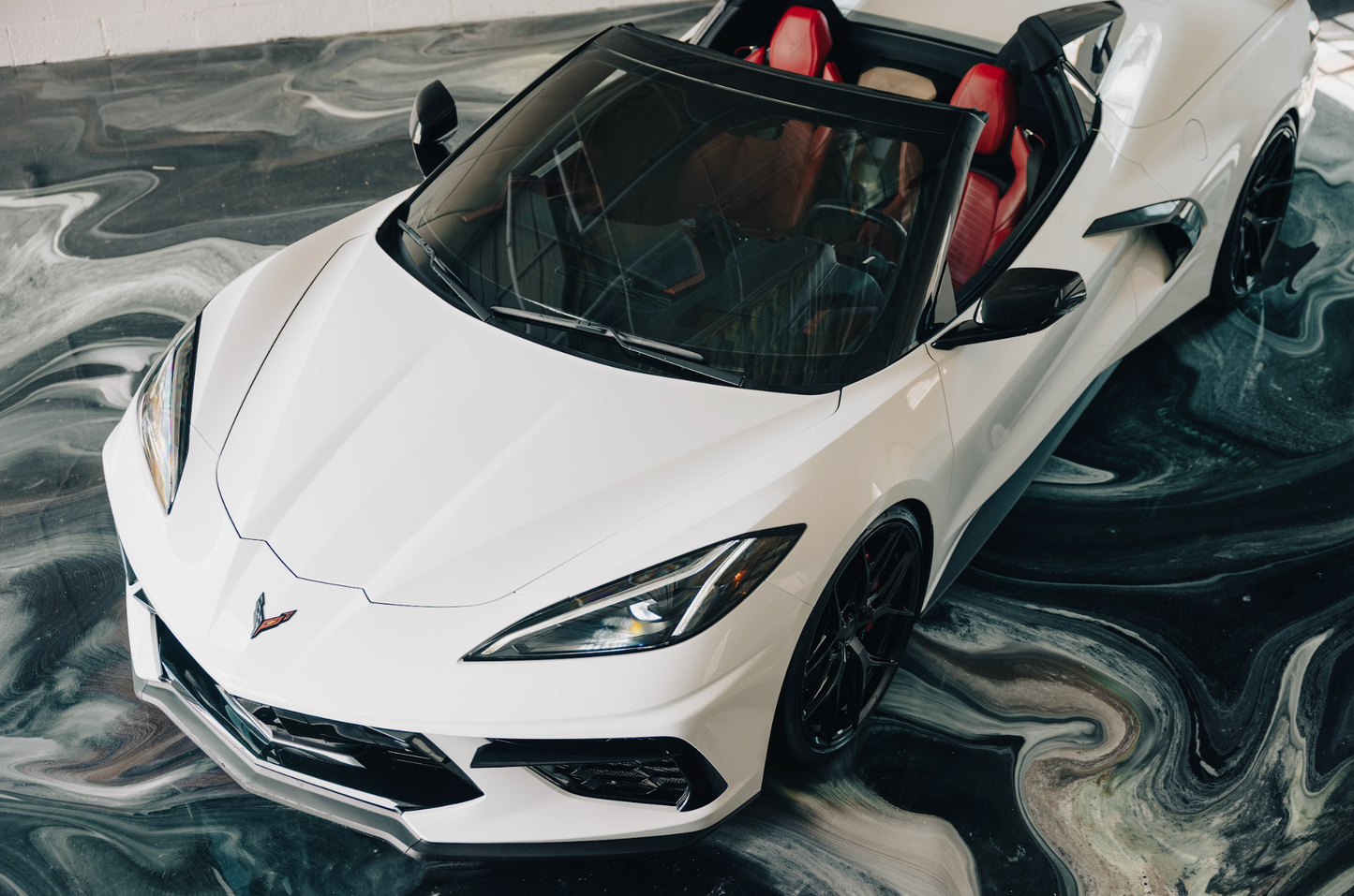 Corvette C8 (White)