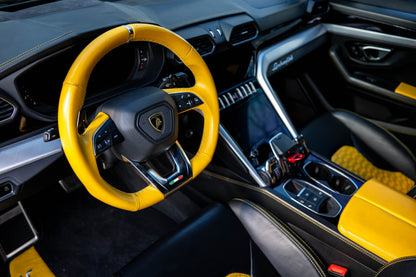 Lamborghini Urus Yellow