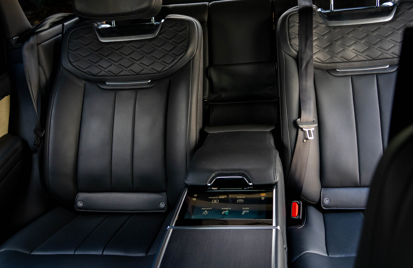 Land Rover Range Rover SV Green